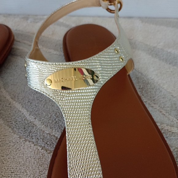 MICHAEL Michael Kors Plate Sandal Gold Metallic Snake Women’s Size 10M - Picture 4 of 13